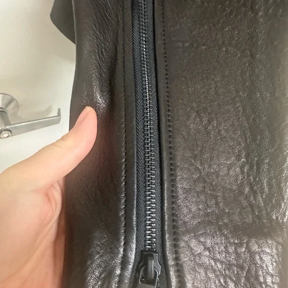 Banana Republic essential Black Leather Moto Jacket - Picture 9 of 12